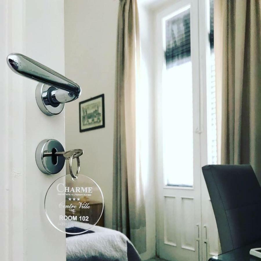 B&B Charme Centre-Ville Artistic & Literary Rooms Palermo Exteriör bild